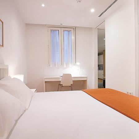 Apartamentos San Lorenzo 26 Мадрид Экстерьер фото