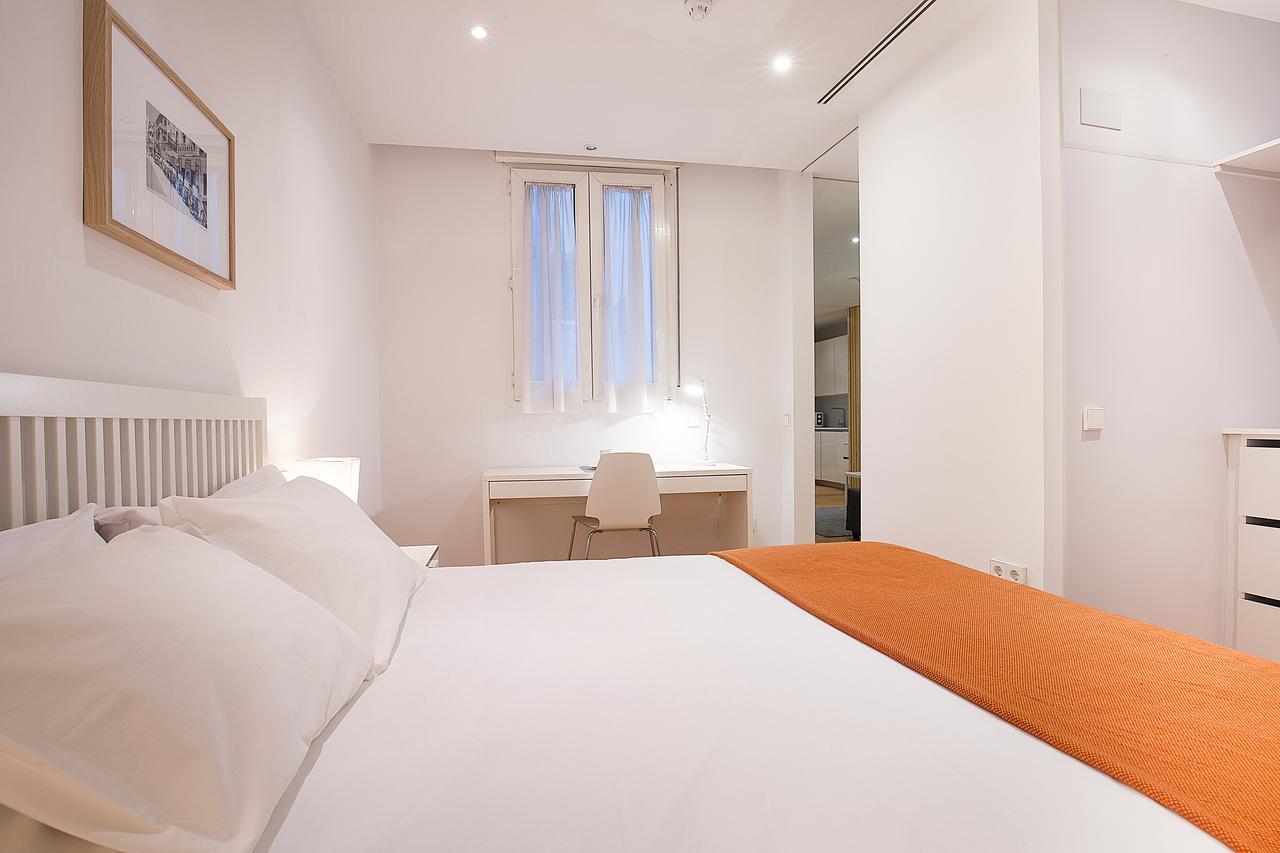 Apartamentos San Lorenzo 26 Мадрид Экстерьер фото