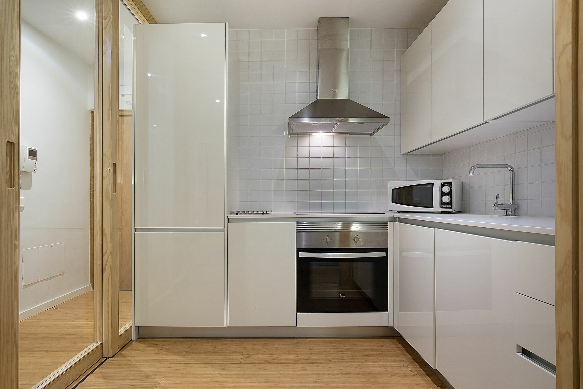 Apartamentos San Lorenzo 26 Мадрид Экстерьер фото